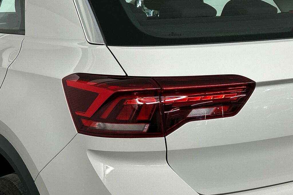 Volkswagen T-Roc Mark 1 Facelift 2022 1.5 Tsi Style 150Ps Dsg White #19