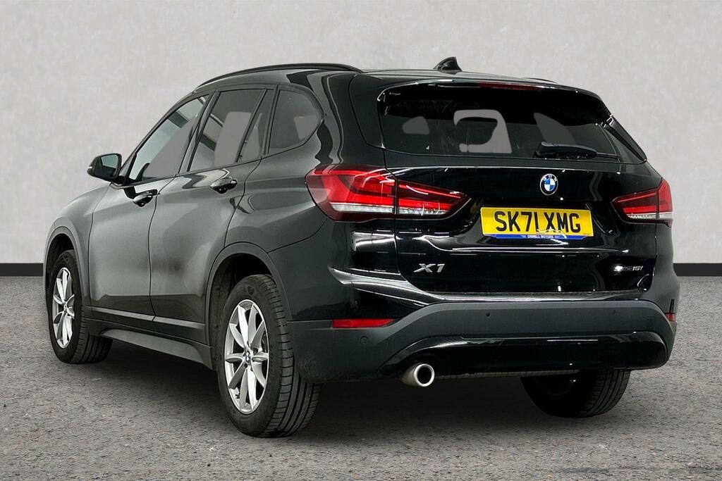 BMW X1 X1 Sdrive18i Se Black #2
