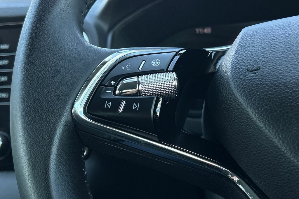 Skoda Karoq 1.5 Tsi Sportline  #14