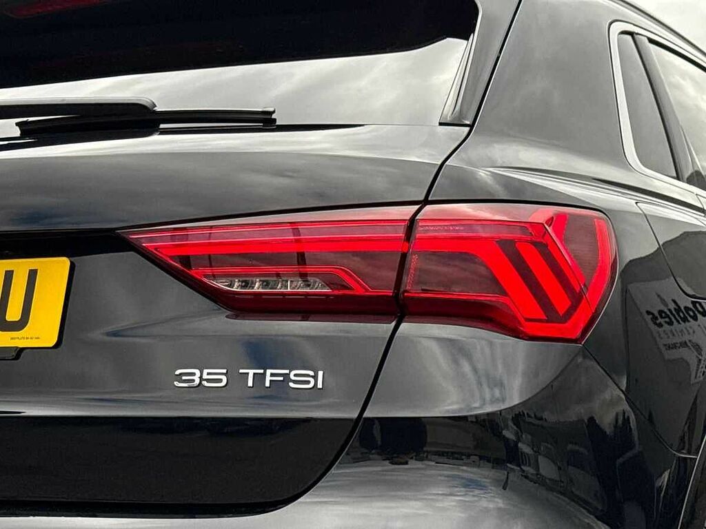 Audi Q3 Audi Q3 Black Edition 45 Tfsi Quattro 245 Ps S Tro Grey #19