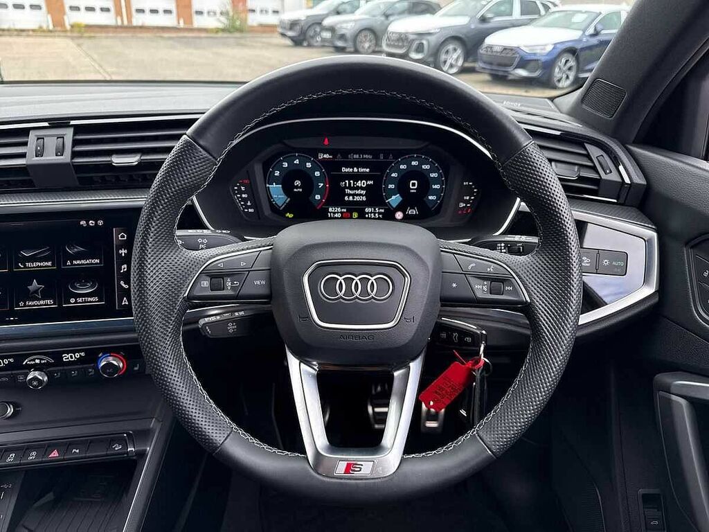 Audi Q3 Audi Q3 Black Edition 45 Tfsi Quattro 245 Ps S Tro Grey #13