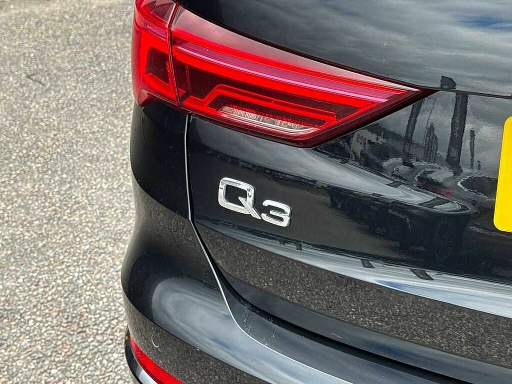 Audi Q3 Audi Q3 Black Edition 45 Tfsi Quattro 245 Ps S Tro Grey #20