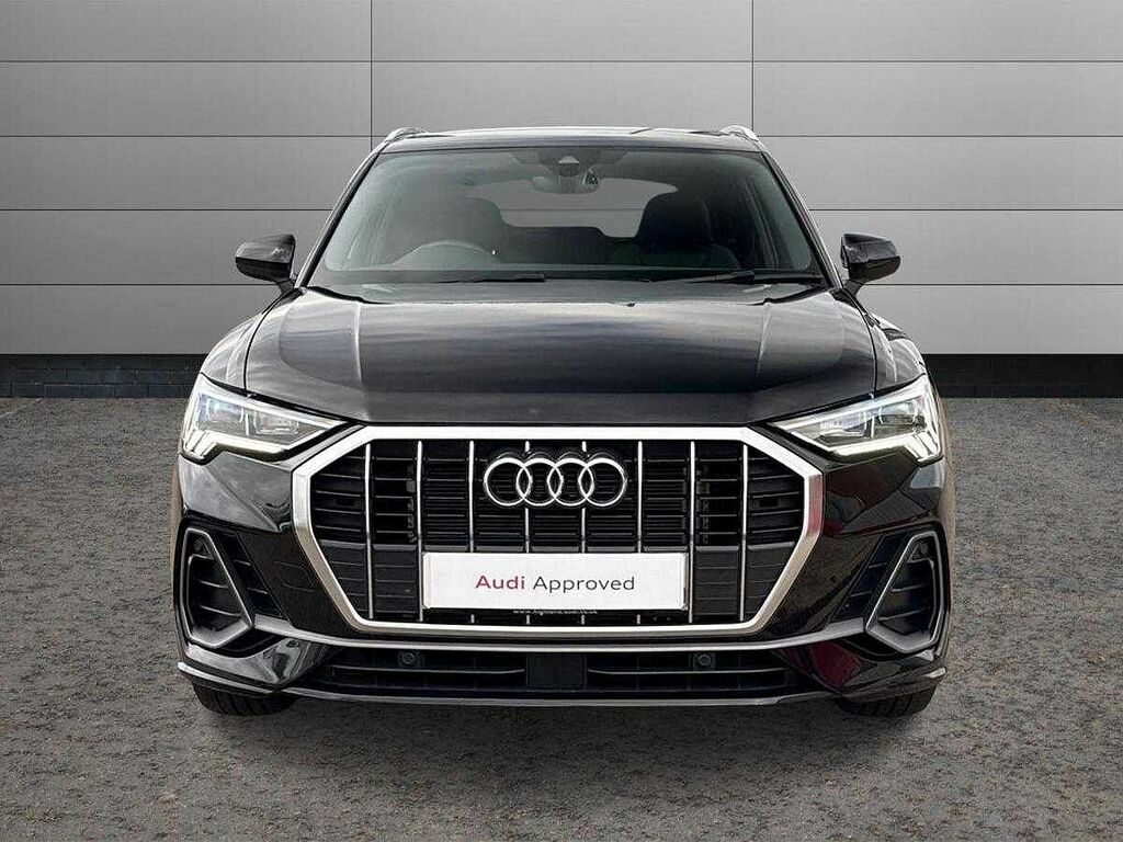 Audi Q3 Audi Q3 Black Edition 45 Tfsi Quattro 245 Ps S Tro Grey #8