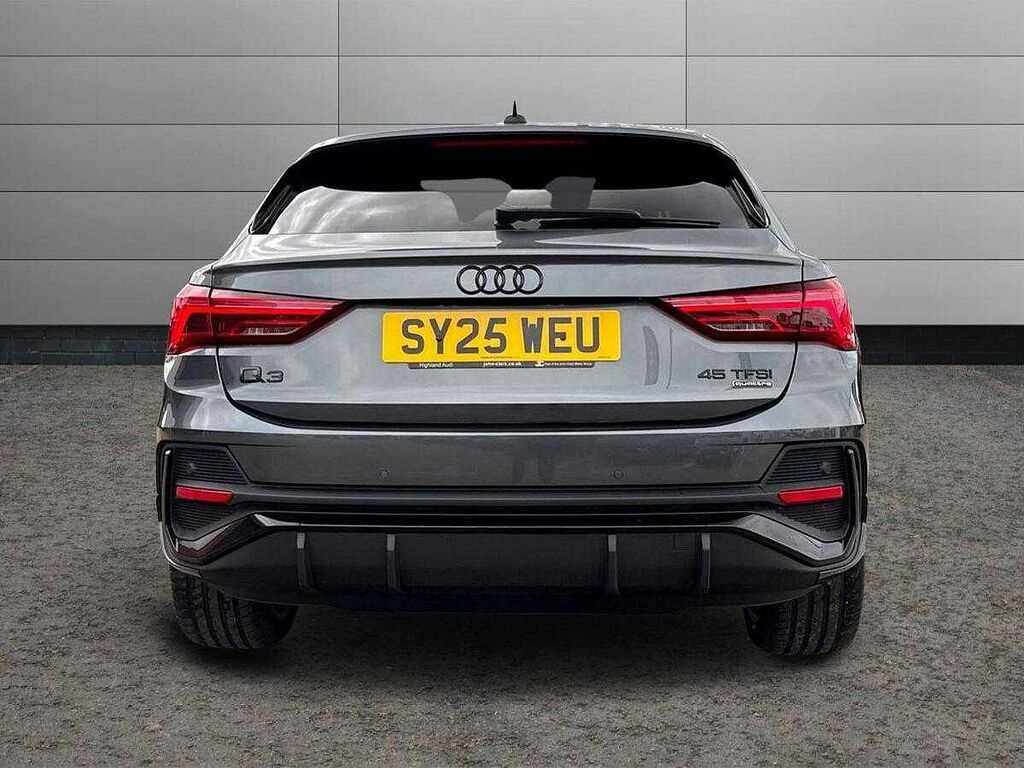 Audi Q3 2.0 Tdi 40 Black Edition S Tronic Quattro Euro 6 5 Grey #7