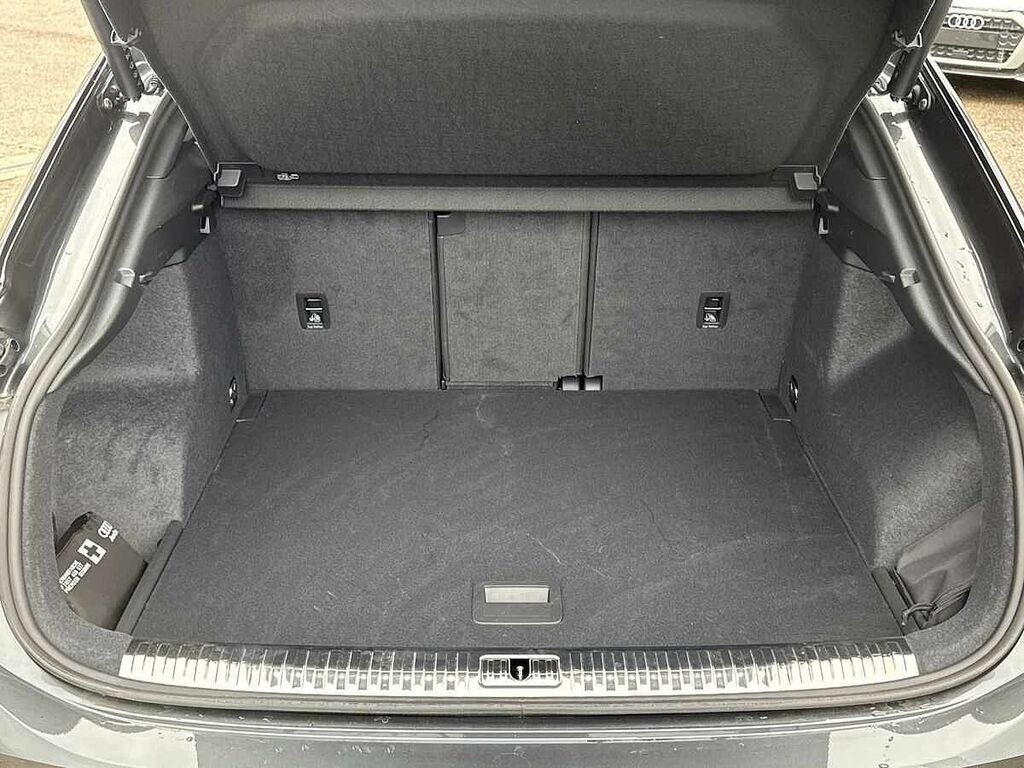 Audi Q3 2.0 Tdi 40 Black Edition S Tronic Quattro Euro 6 5 Grey #11