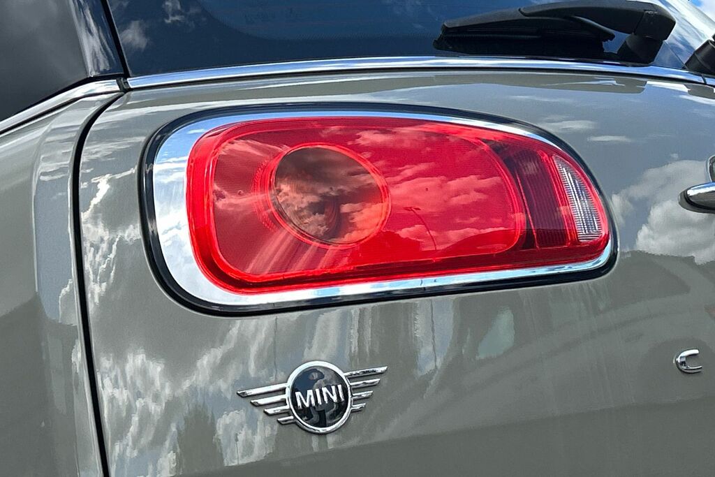 Mini Clubman 1.5 Cooper Steptronic Euro 6 Ss 6Dr Red #19