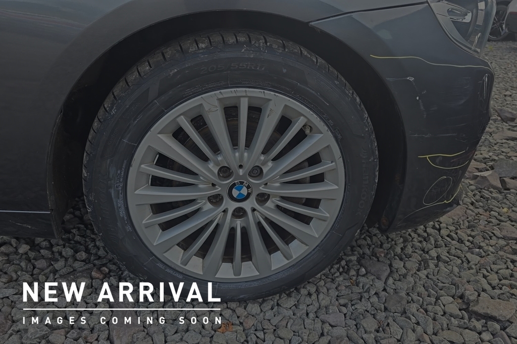 BMW 2 Series Active Tourer 216D Luxury Active Tourer Grey #5