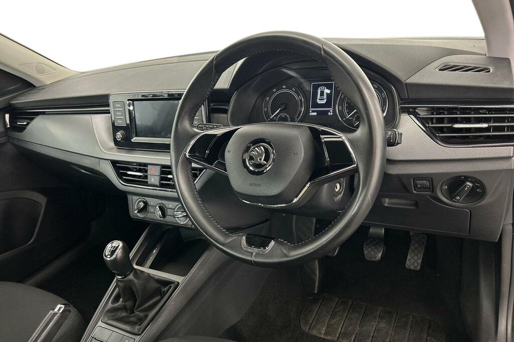 Skoda Kamiq 1.0 Tsi 95 S Silver #6