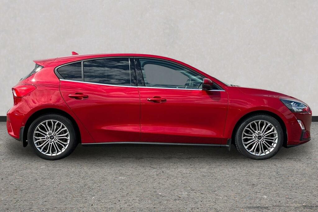 Ford Focus 1.0 Ecoboost Hybrid Mhev 125 Titanium X Ed Red #4