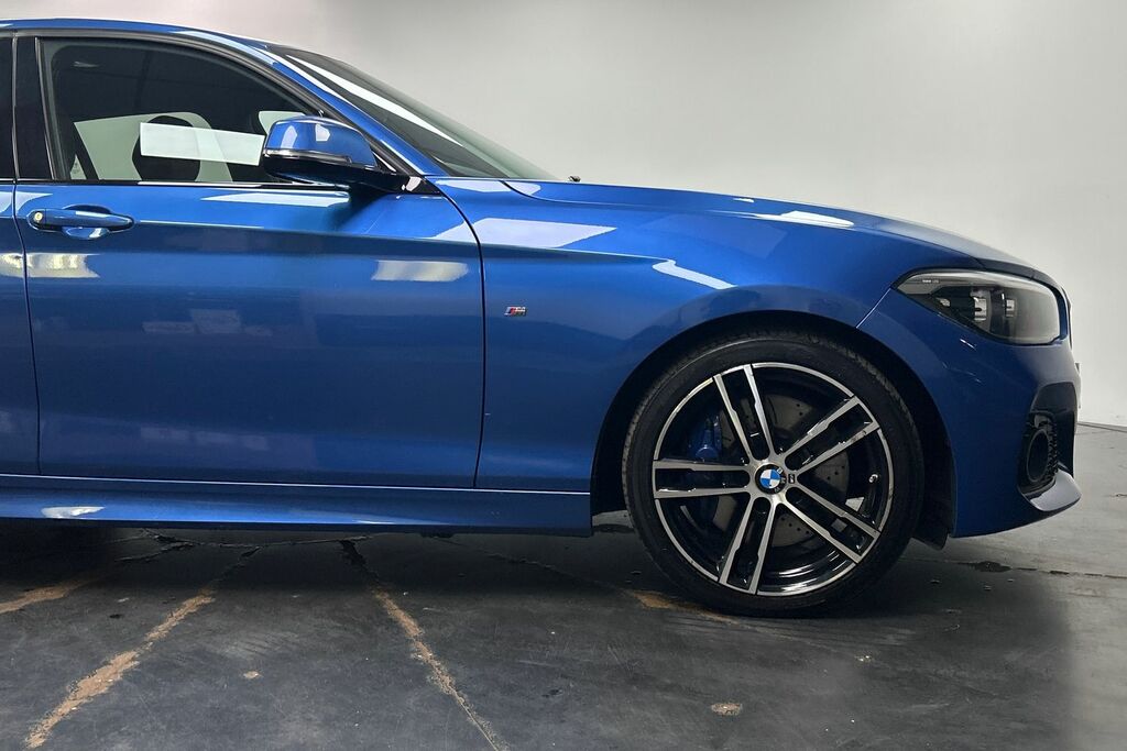 BMW 1 Series 118I M Sport Shadow Edition 5-Door Blue #15