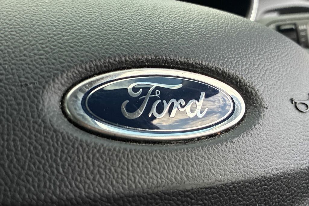 Ford Focus 1.0T Ecoboost Mhev Trend Estate Hybrid Black #25