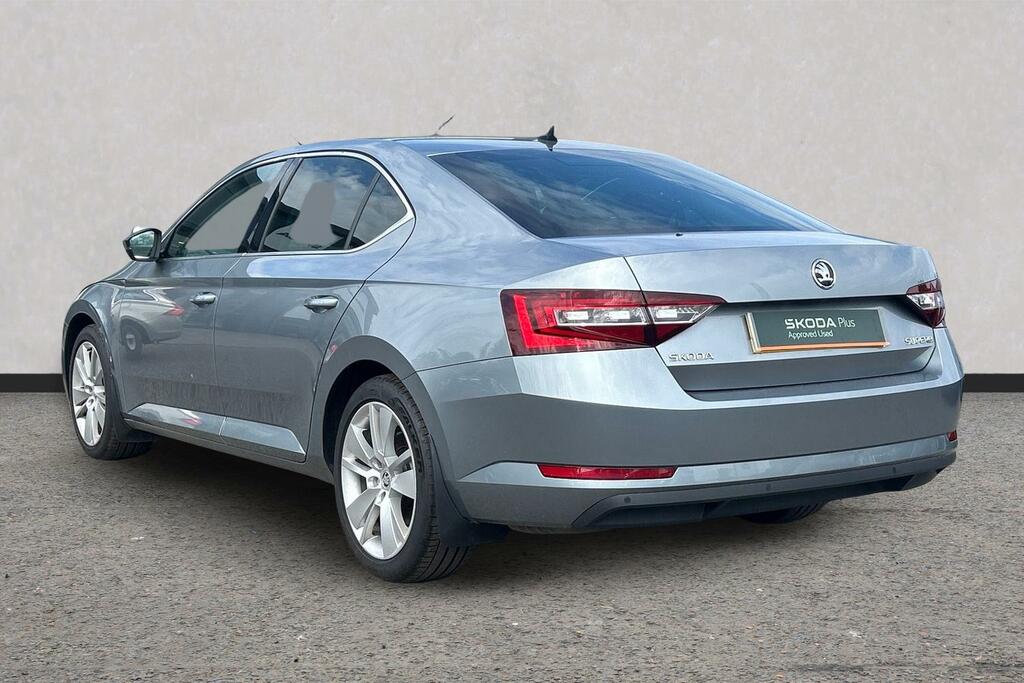 Skoda Superb 2.0 Tdi Cr 190 Se L Executive Dsg 7 Speed Grey #3