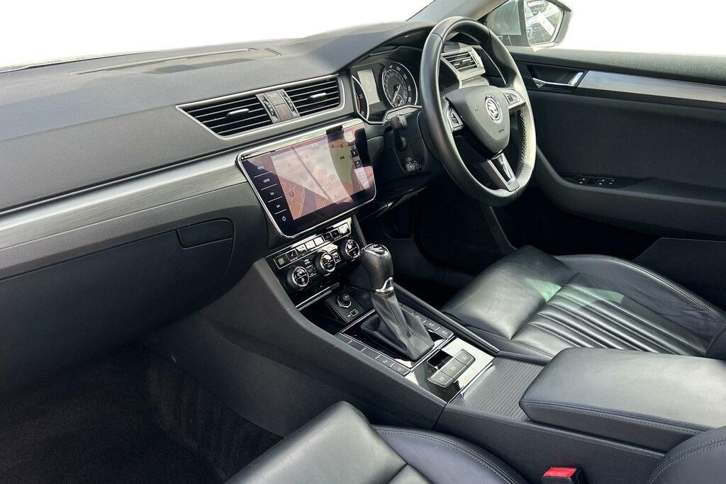 Skoda Superb 2.0 Tdi Cr 190 Se L Executive Dsg 7 Speed Grey #2