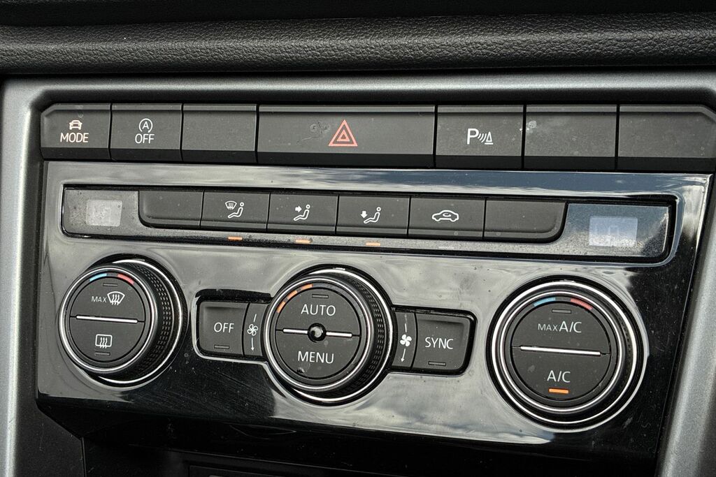 Volkswagen T-Roc 1.5 Tsi 150 Evo R-line Dsg 2Wd Winter Pack Blue #17