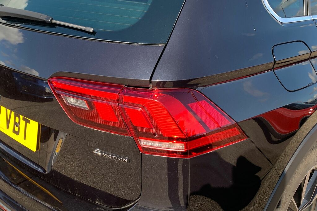 Volkswagen Tiguan 1.4 Tsi Ehybrid Life Dsg Black #19
