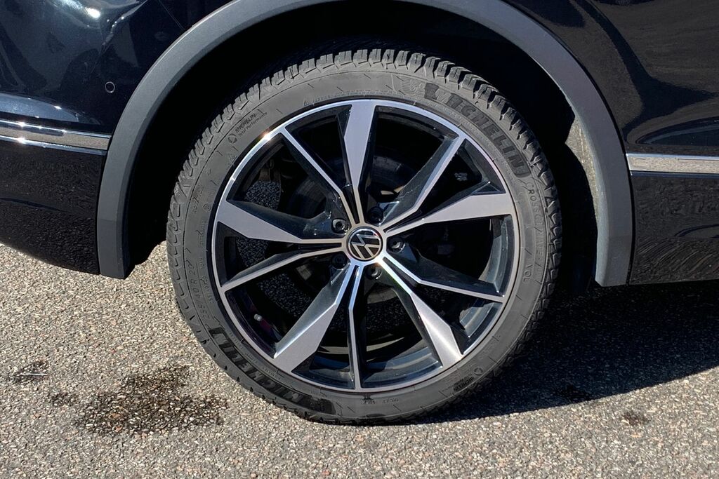 Volkswagen Tiguan 2.0 Tdi 4Motion R-line Dsg Black #5