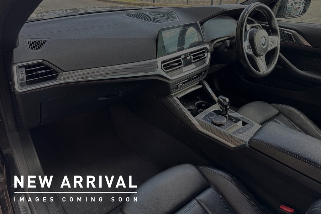 BMW 4 Series 420I M Sport Convertible Black #2