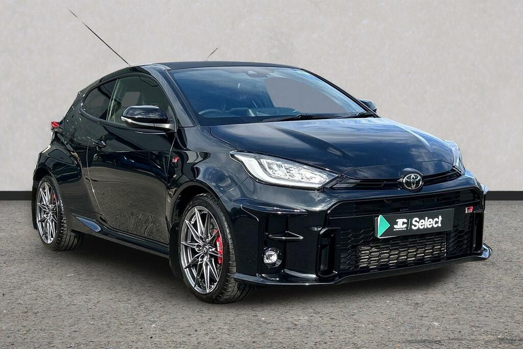 Toyota Yaris 1.6 Awd Circuit Pack Black