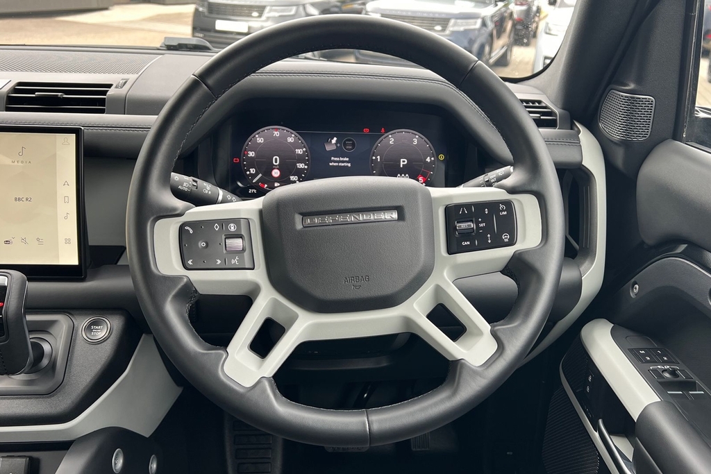 Land Rover Defender 90 3.0 P400 Mhev Xs Edition Suv 4Wd E Black #15