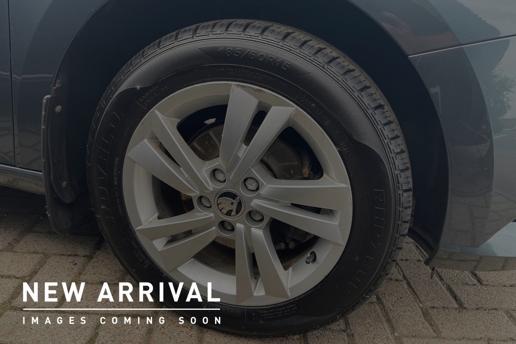 Skoda Fabia 1.0 Tsi Se Grey #5
