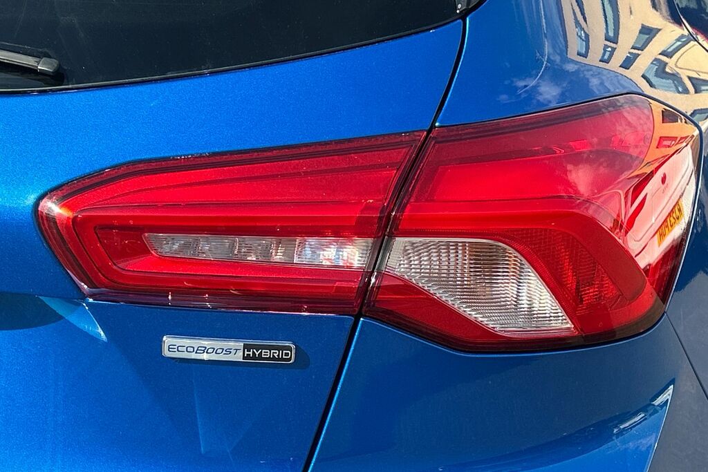 Ford Focus Estate 1.0T Ecoboost Titanium Euro 6 Ss 20 Blue #20