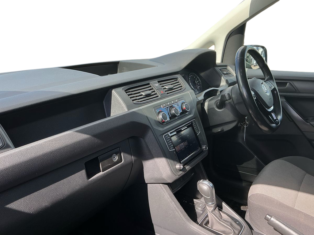 Volkswagen Caddy 2.0 Tdi Bluemotion Tech 102Ps Highline Nav Van Dsg Black #2