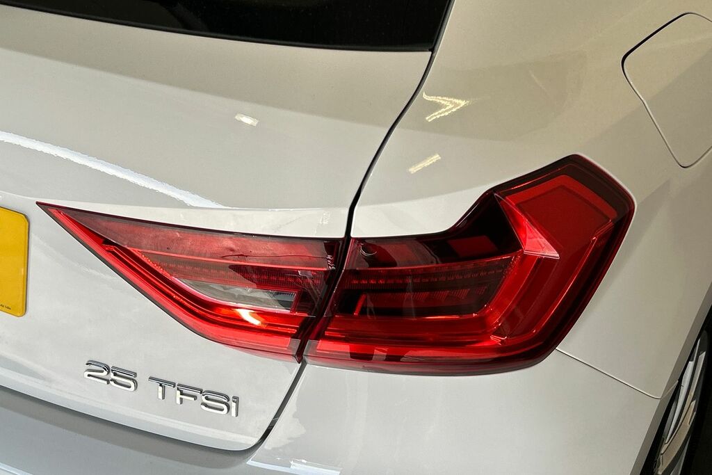 Audi A1 1.0 Tfsi 30 Sport Sportback Euro Grey #19