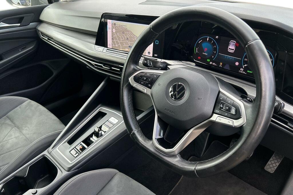 Volkswagen Golf 1.4 Tsi Ehybrid Style Dsg Black #6