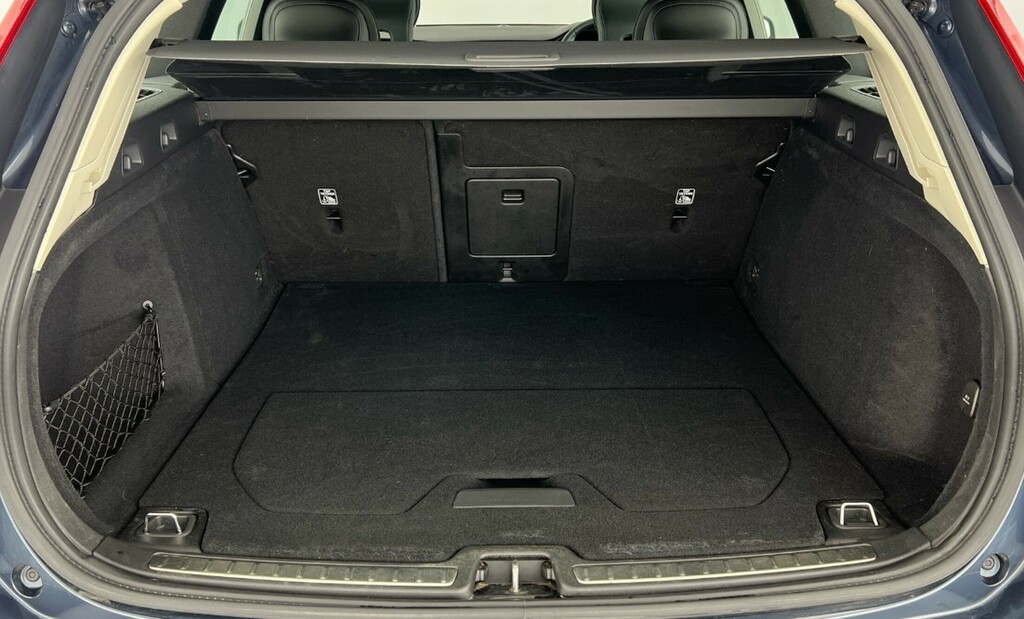 Volvo V60 Core, B3 Mild Hybrid, Blue #5