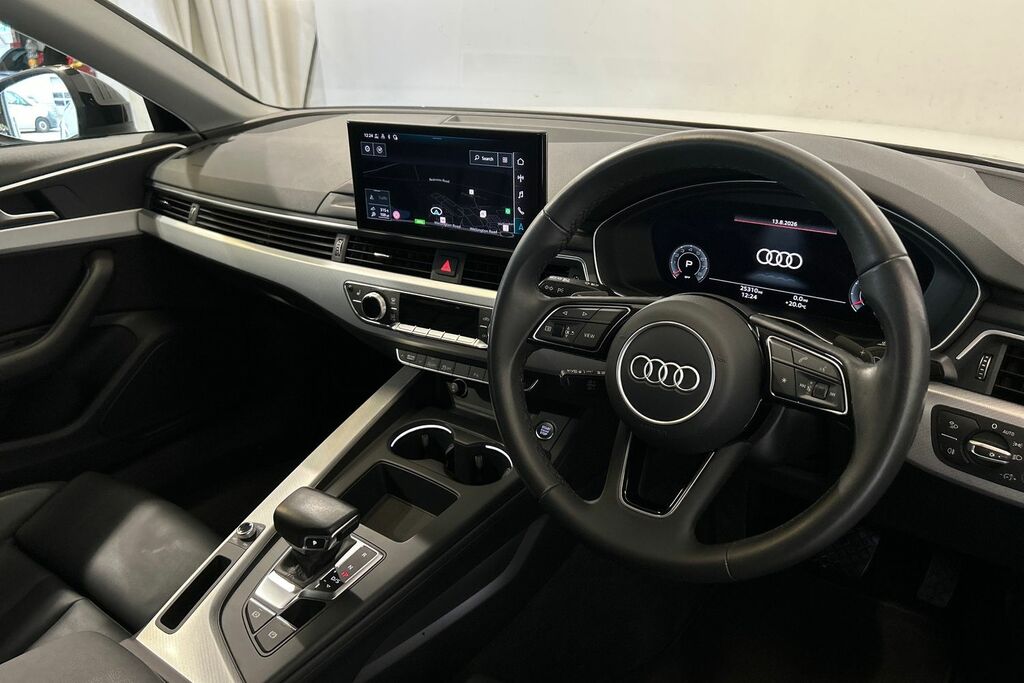 Audi A4 Sport Edition 35 Tfsi 150 Ps S Tronic White #6