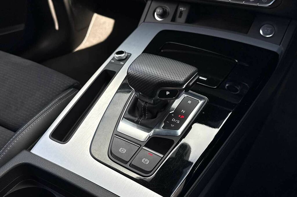 Audi Q5 Audi Estate 50 Tfsi E Quattro Sport S Tronic Grey #22