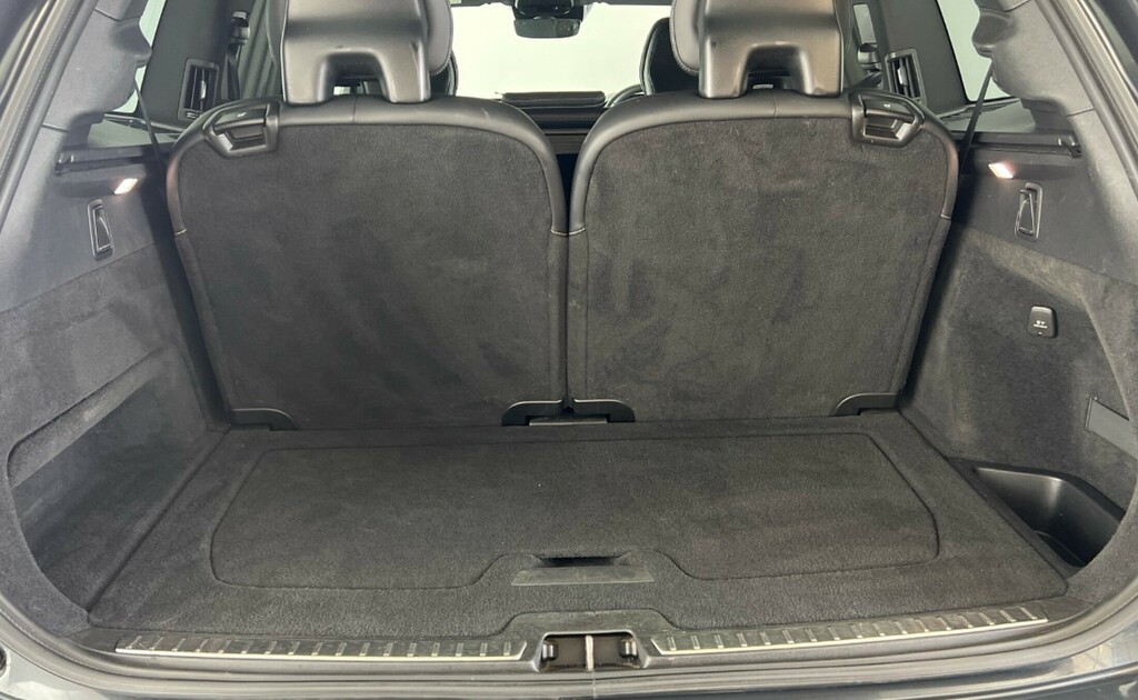 Volvo XC90 Recharge R-design, T8 Awd Plug-in Hybrid, 7 Seats Grey #5