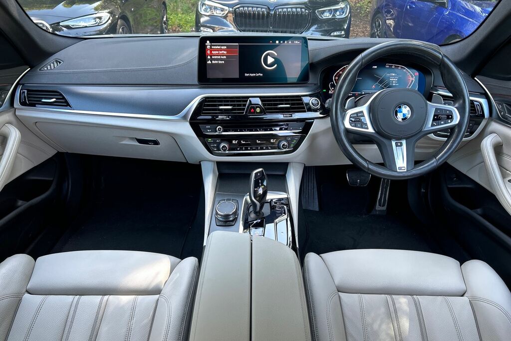 BMW 5 Series 530D Xdrive M Sport Touring Grey #4