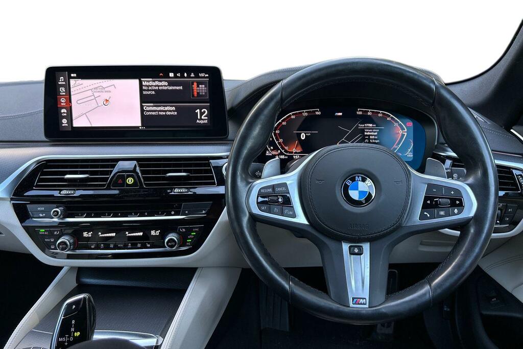 BMW 5 Series 530D Xdrive M Sport Touring Grey #5