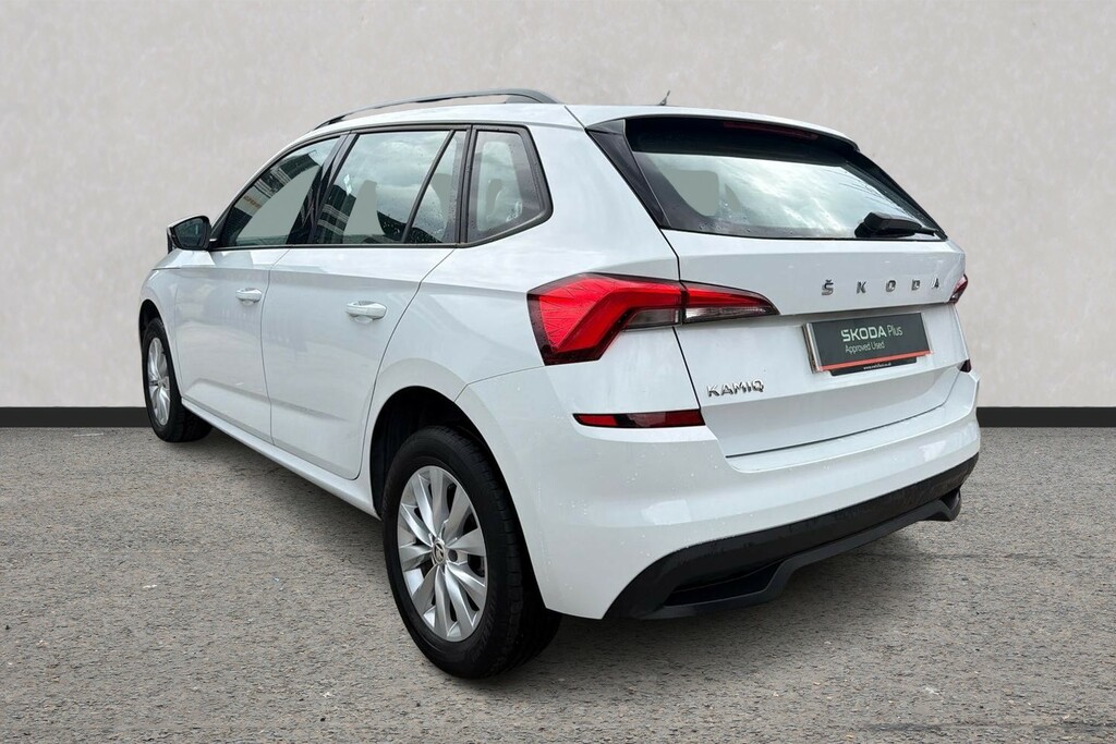 Skoda Kamiq 1.0 Tsi 95 S White #3