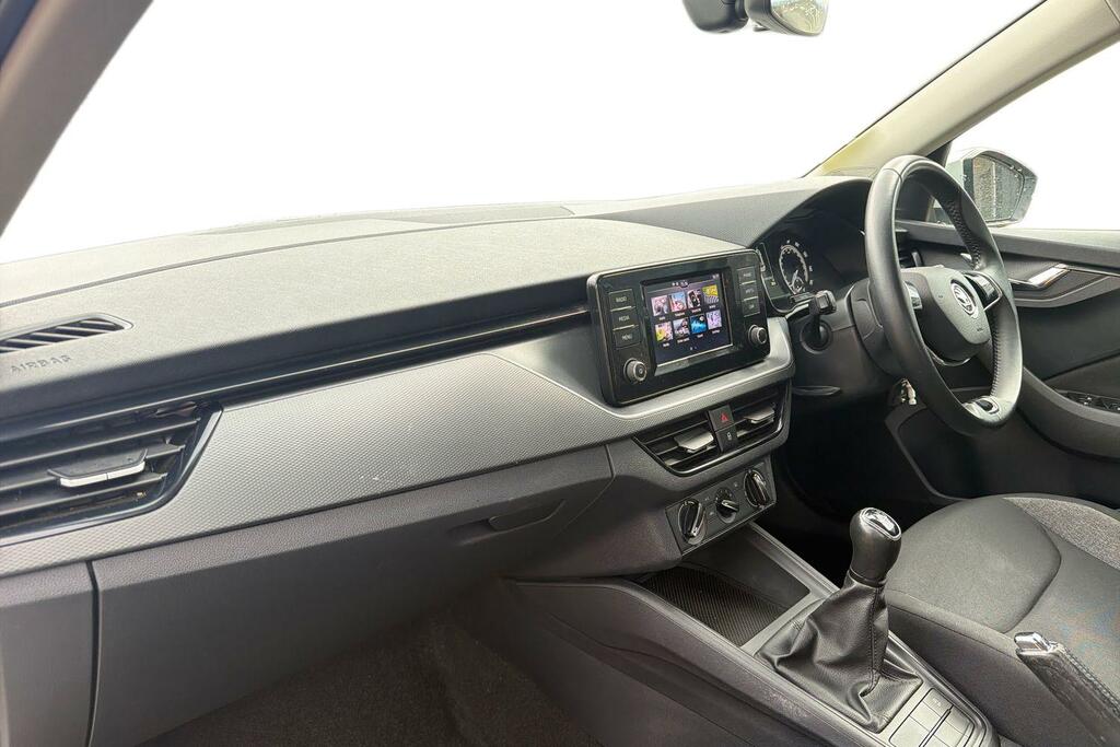Skoda Kamiq 1.0 Tsi 95 S White #2
