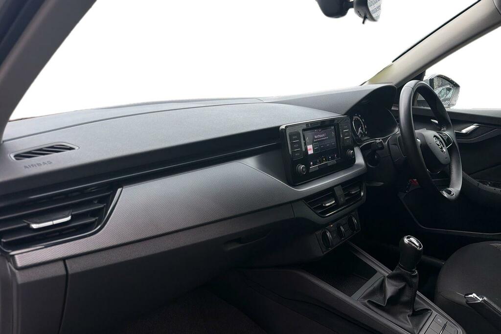 Skoda Kamiq 1.0 Tsi 95 S Silver #2