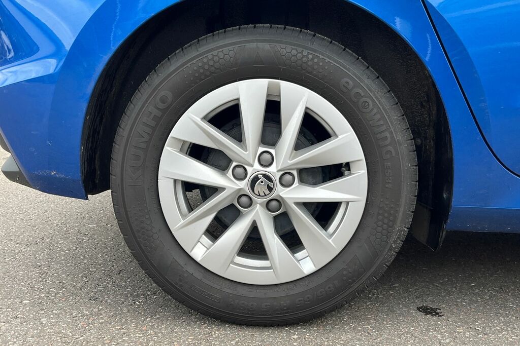 Skoda Fabia 1.0 Tsi 95Ps Se Comfort Blue #5