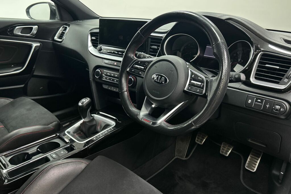 Kia Ceed Estate 1.6 Gdi 8.9Kwh 3 Sportswagon Dct Euro 6 S Black #7