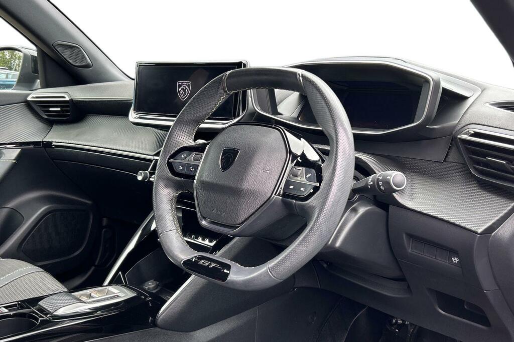 Peugeot e-2008 100Kw Gt 50Kwh White #6