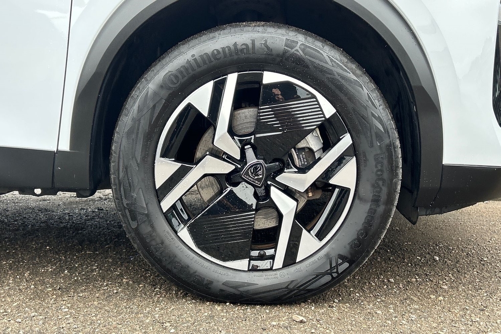 Peugeot e-2008 100Kw Gt 50Kwh White #5
