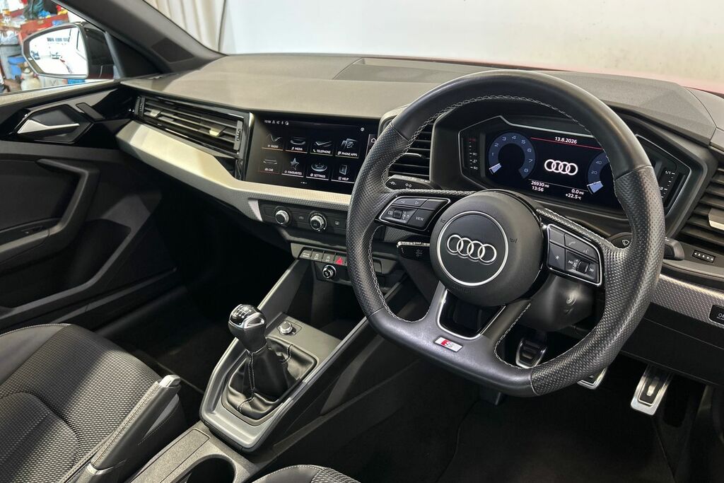 Audi A1 Black Edition 30 Tfsi 110 Ps 6-Speed SW72FRN Red #6