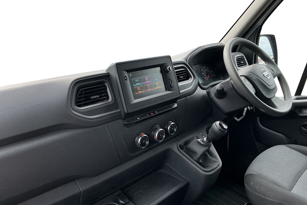 Nissan InterStar 2.3 Dci 135Ps H2 Tekna Van White #2