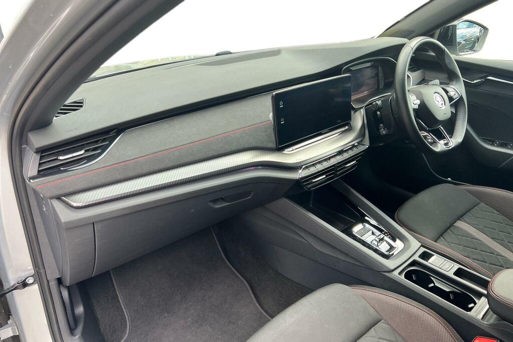 Skoda Octavia 2.0 Tdi 200 Vrs Dsg Silver #2