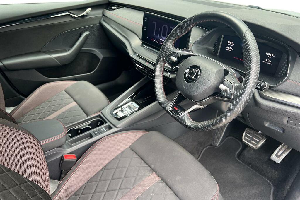 Skoda Octavia 2.0 Tdi 200 Vrs Dsg Silver #6