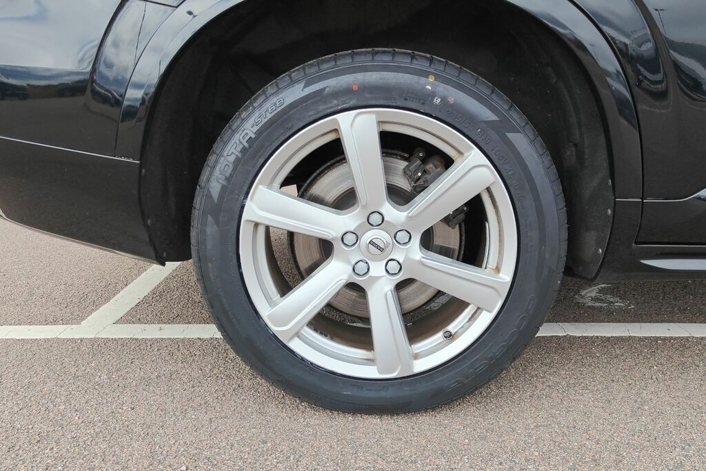 Volvo XC90 2.0 B5p 250 Core Awd Geartronic Black #5