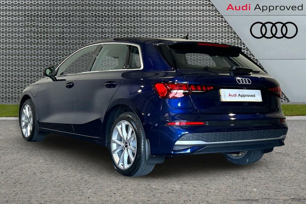 Audi A3 Sport Tfsi E 204 Ps S Tronic SV26YVB Blue #3