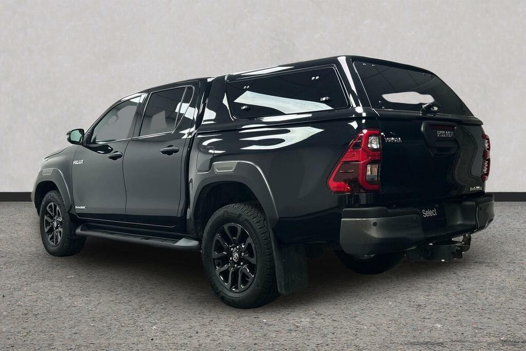 Toyota HILUX 2.8 D-4d Invincible X 4Wd Euro 6 Ss Black #4