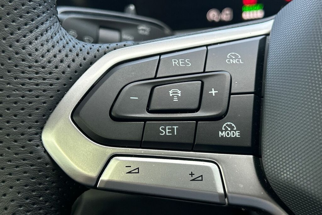 Volkswagen Tayron Volkswagen Tayron Estate Special Edi 1.5 Tsi Ehybr Grey #14