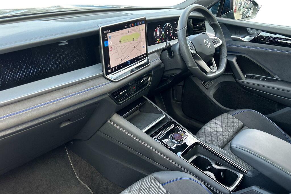 Volkswagen Tayron 1.5 Tsi Ehybrid R-line Edition Dsg6 Blue #2